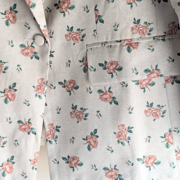 Rihoas Ditsy Floral Blazer - Picture 3 of 9
